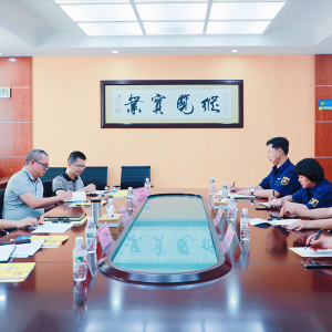 南寧市經開區(qū)黨工委書記、管委會主任何尚漢到我司調研走訪 ... ...